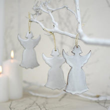 Charger l'image dans la galerie, The Sister Lois Ceramic Angel Decoration in snow white